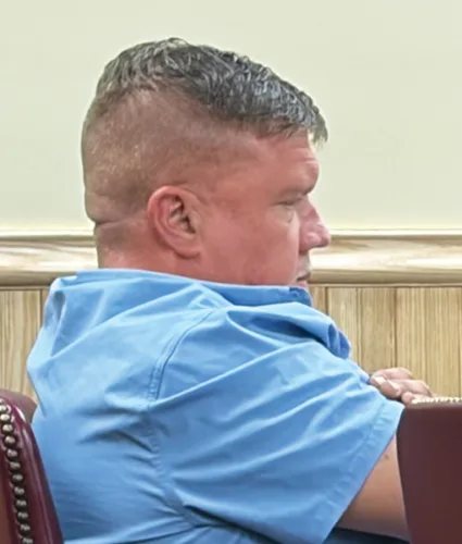 Worthless check case settled with plea agreement